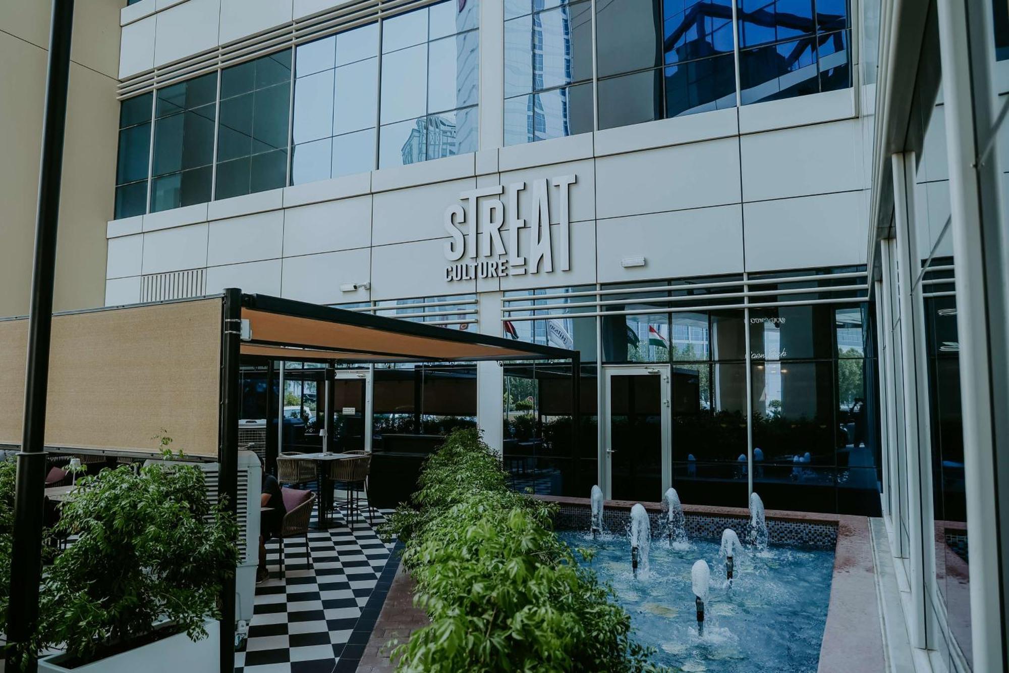 Doubletree By Hilton Fujairah City Екстер'єр фото SRH University of Applied Sciences